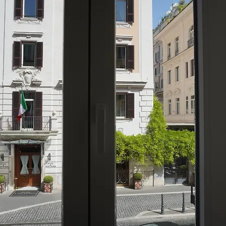Penna Relais Al Corso Rome